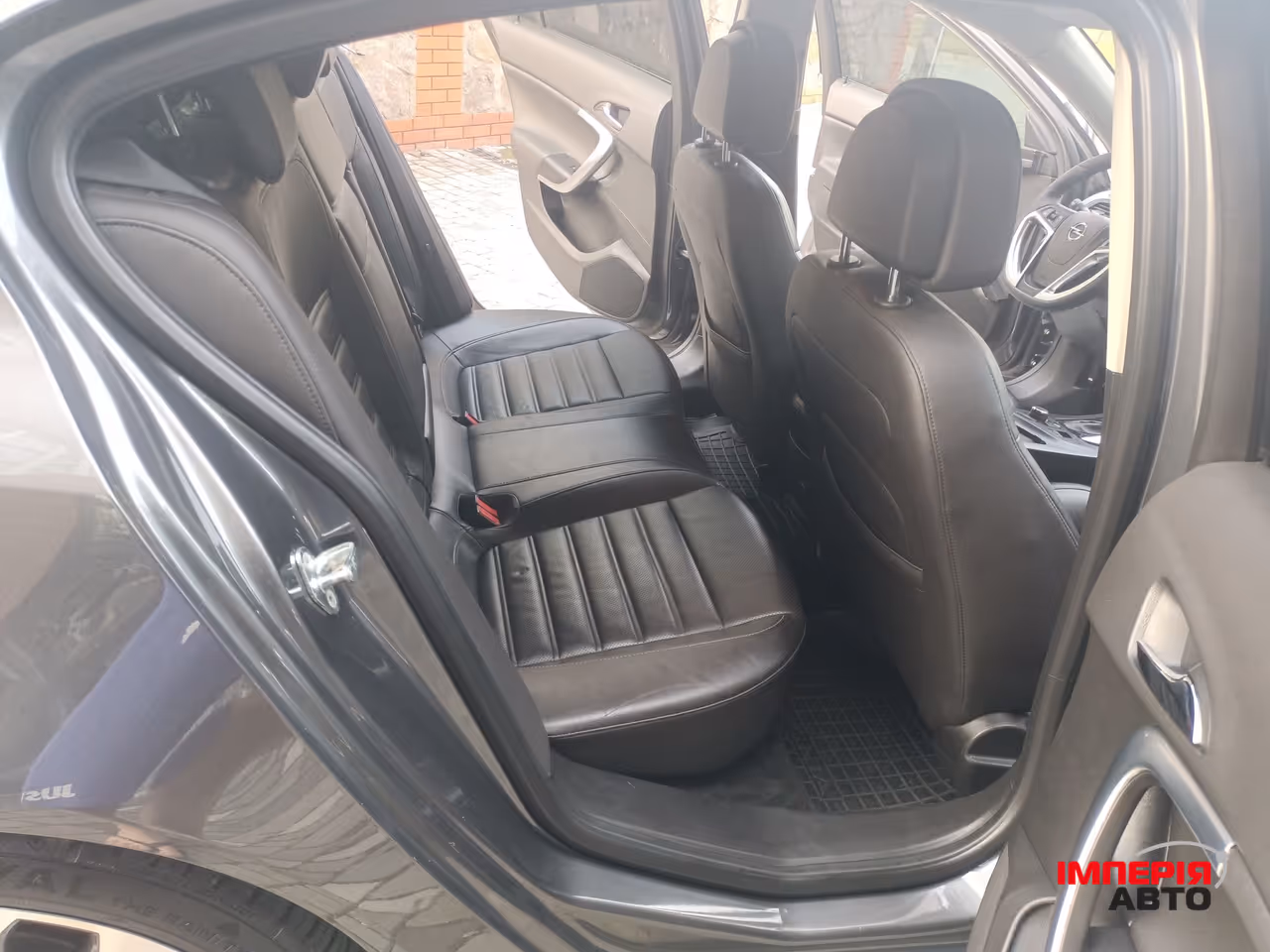 Opel Insignia - фото 17