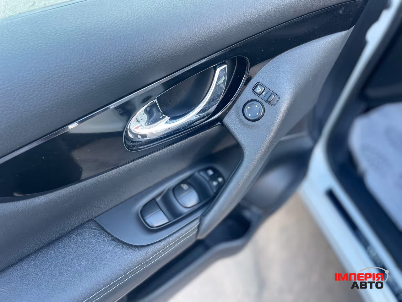 Nissan Qashqai - фото 11