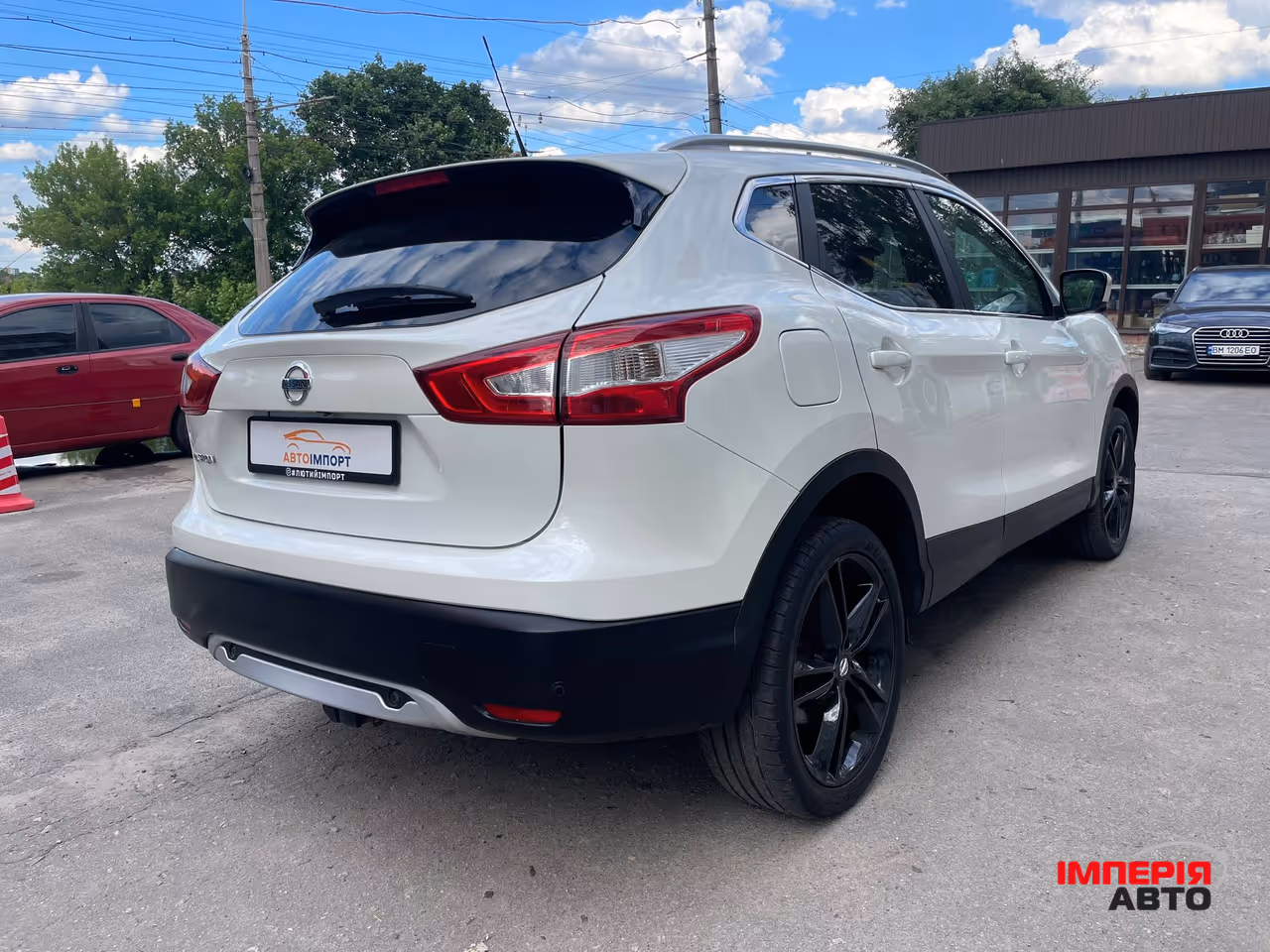 Nissan Qashqai - фото 7