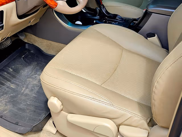 Toyota Land Cruiser Prado - фото 4
