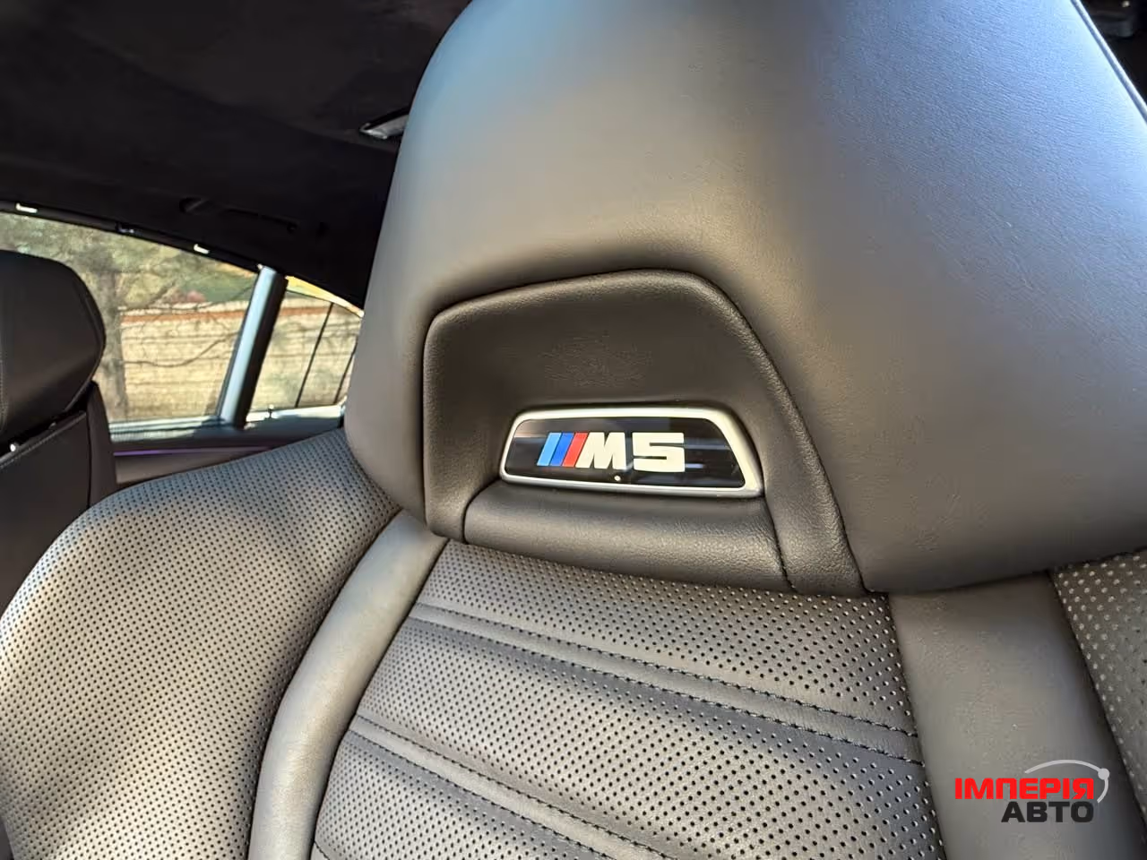 BMW M5 - фото 11
