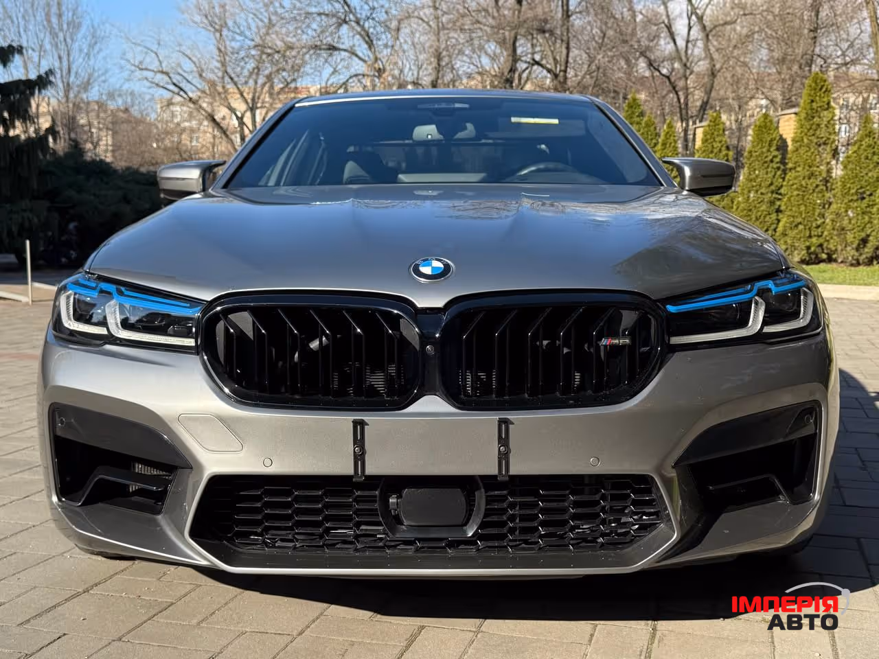 BMW M5 - фото 2