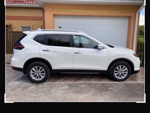 Nissan Rogue - фото 4