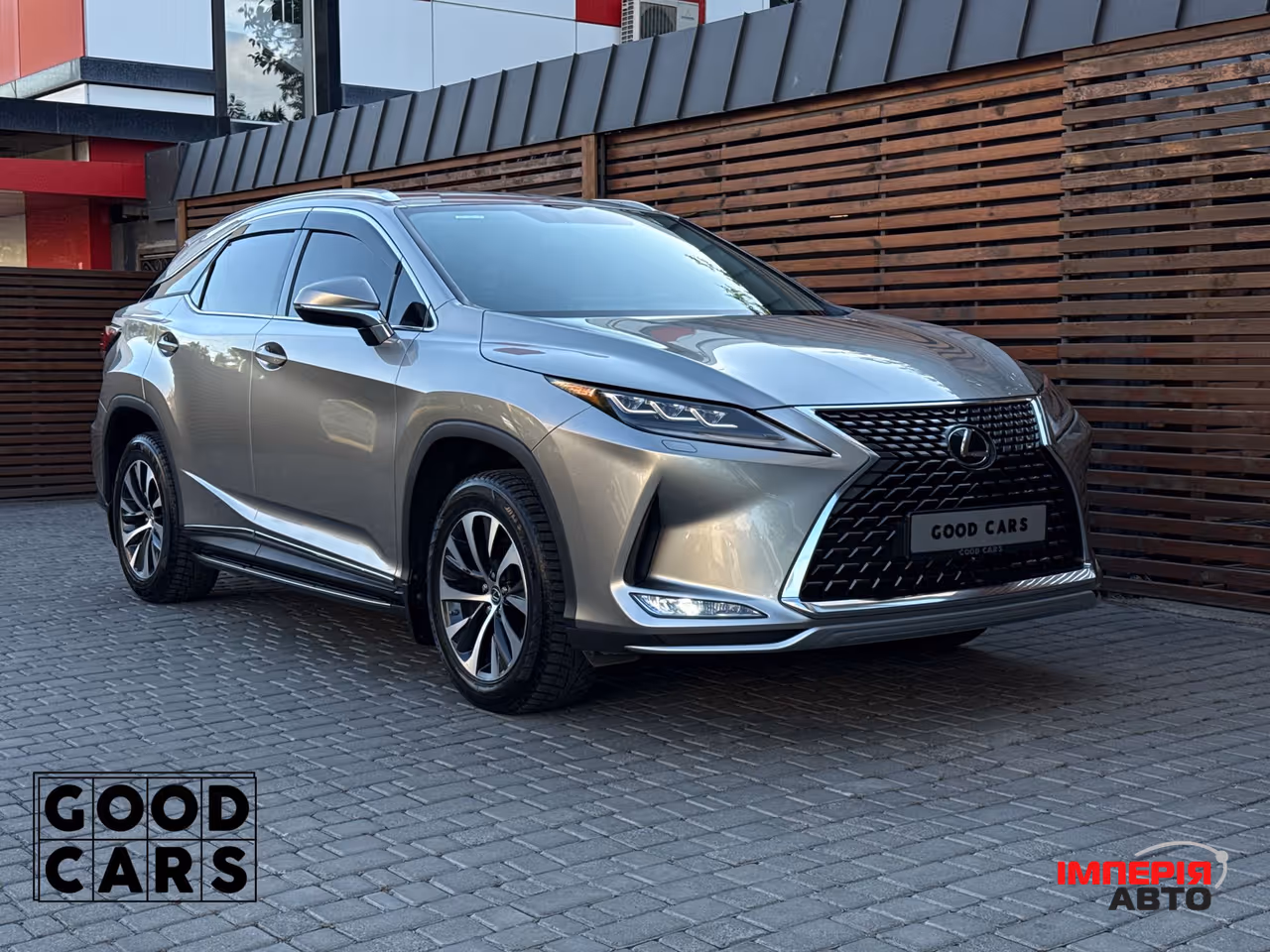 Lexus RX - фото 9