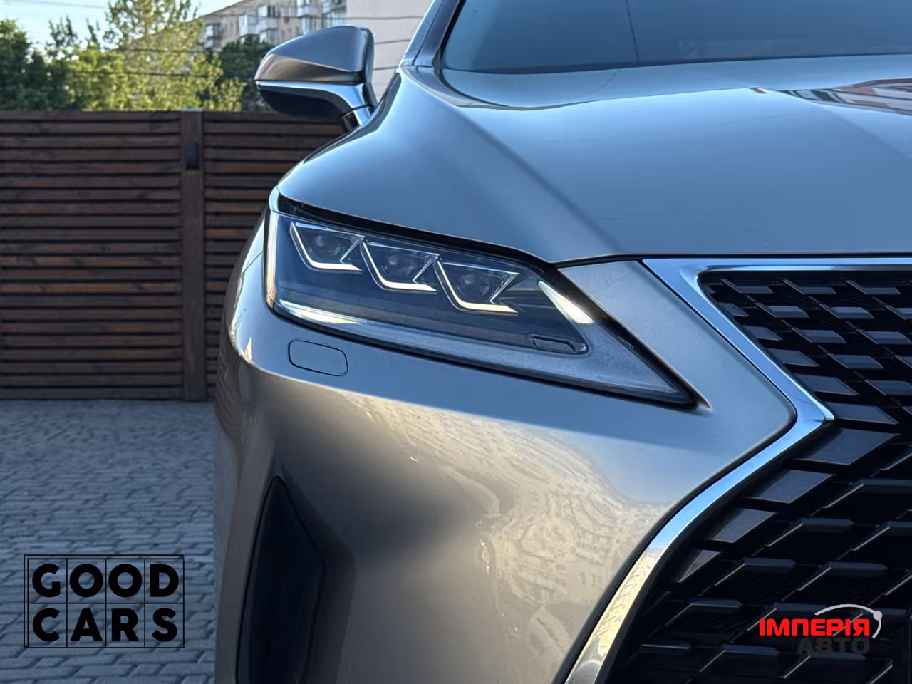 Lexus RX - фото 10