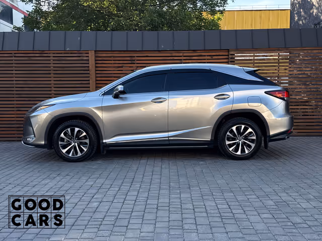 Lexus RX - фото 4