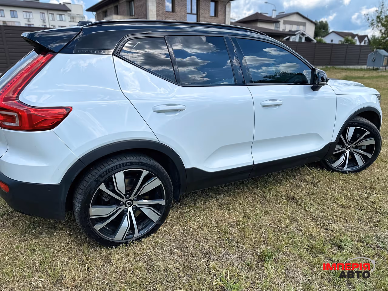 Volvo XC40 - фото 7