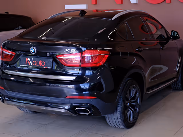 BMW X6 - фото 5
