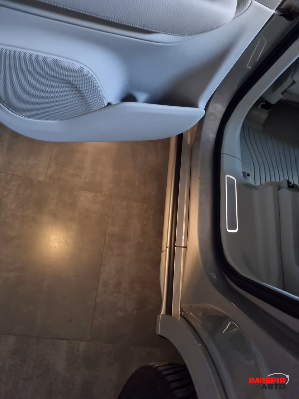 Volvo XC90 - фото 15
