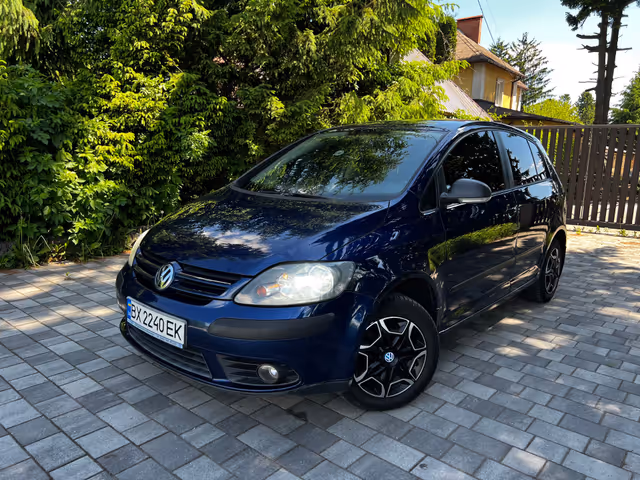 Volkswagen Golf Plus - фото 4