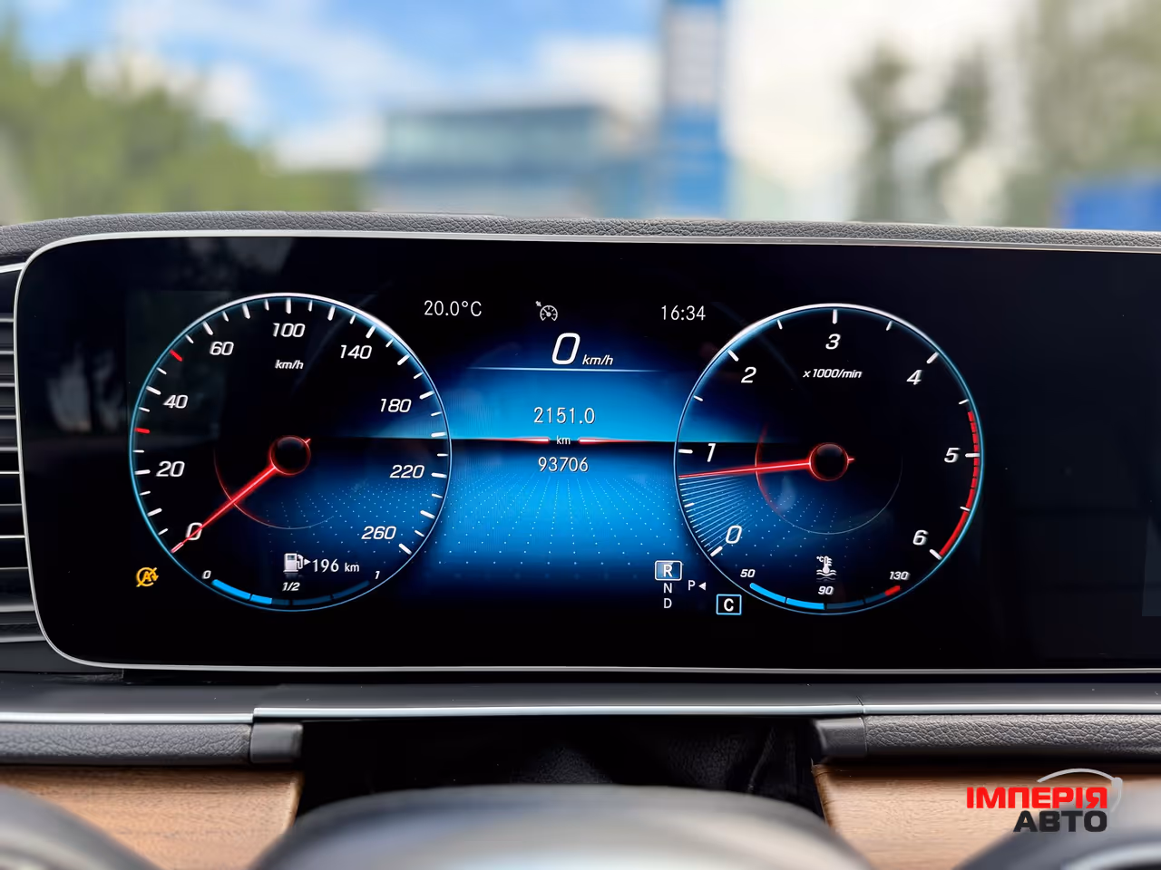 Mercedes-Benz GLE - фото 25