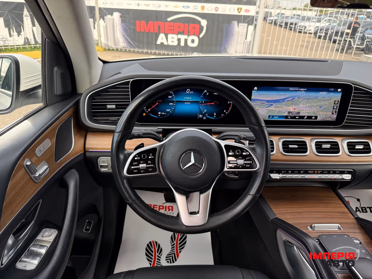 Mercedes-Benz GLE - фото 19