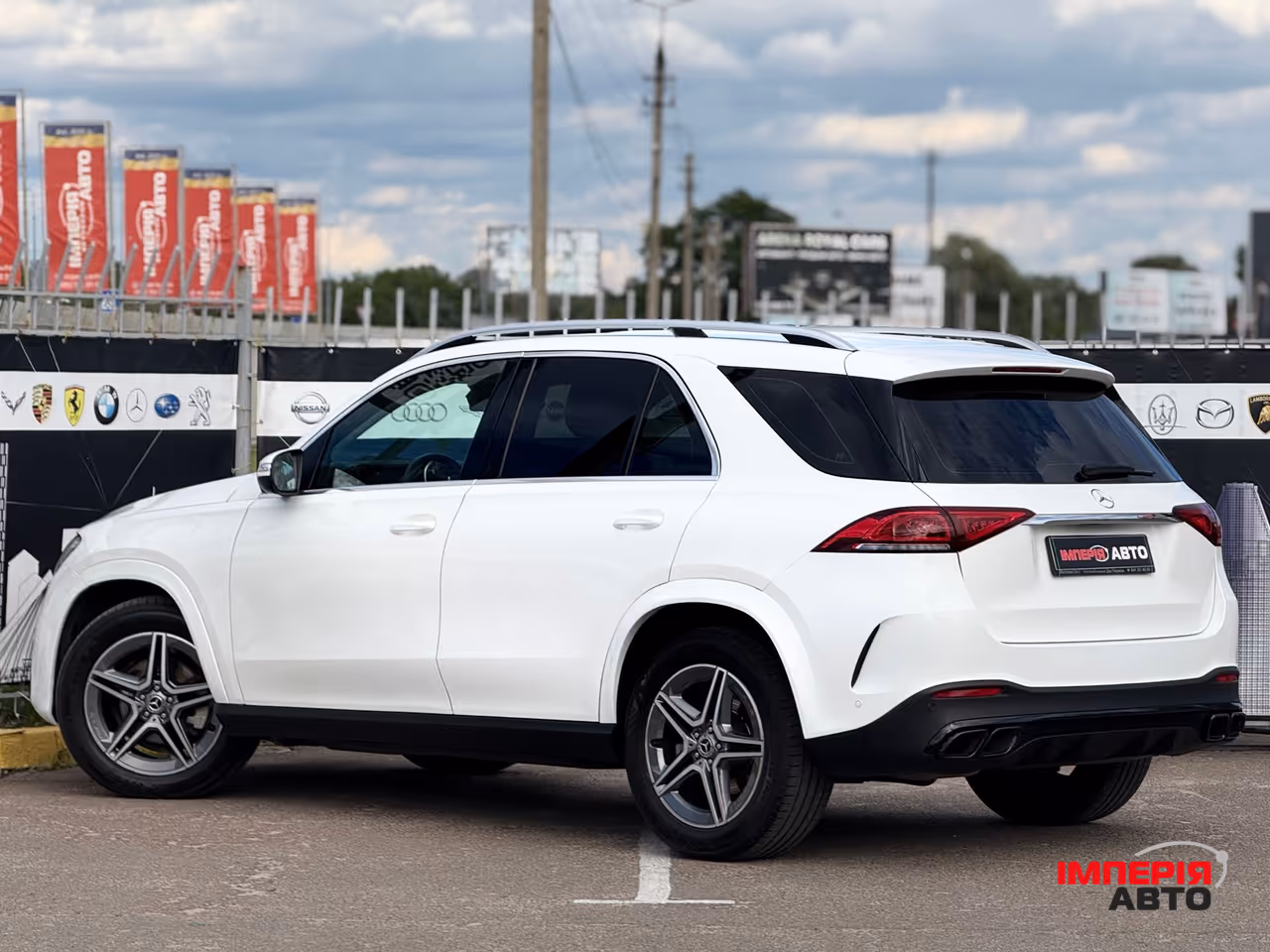 Mercedes-Benz GLE - фото 4