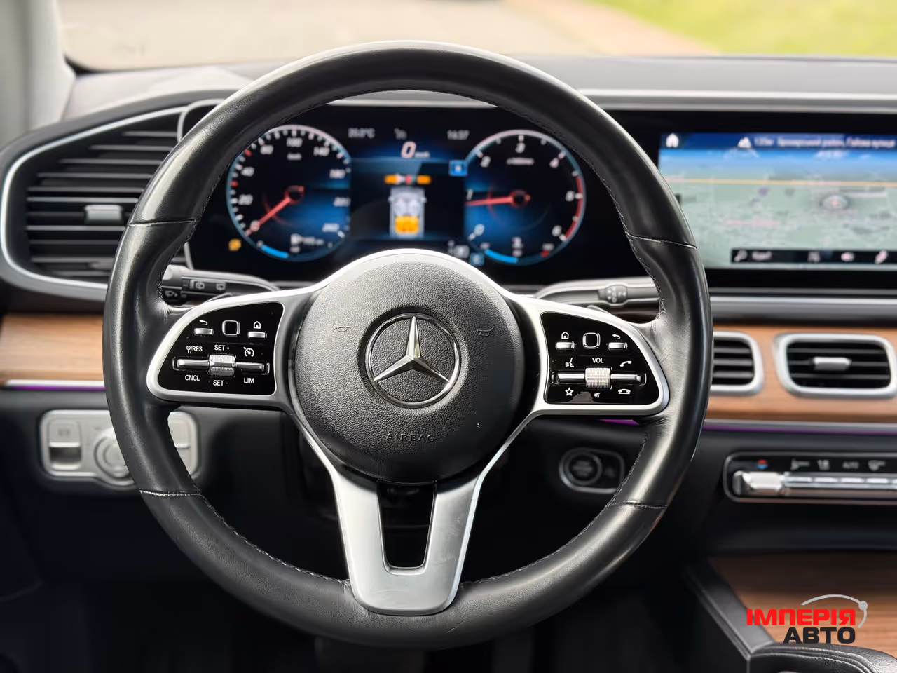 Mercedes-Benz GLE - фото 22
