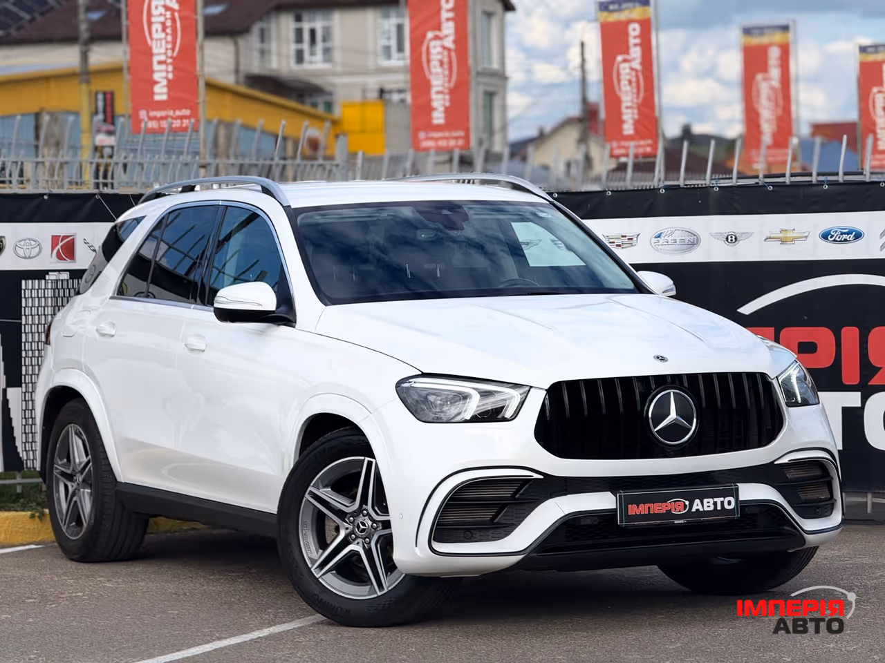 Mercedes-Benz GLE - фото 15