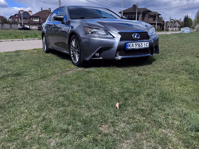 Lexus GS - фото 3