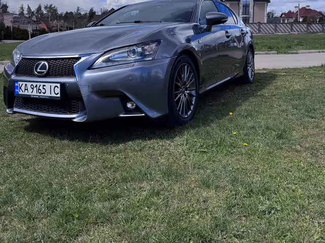 Lexus GS - фото 4