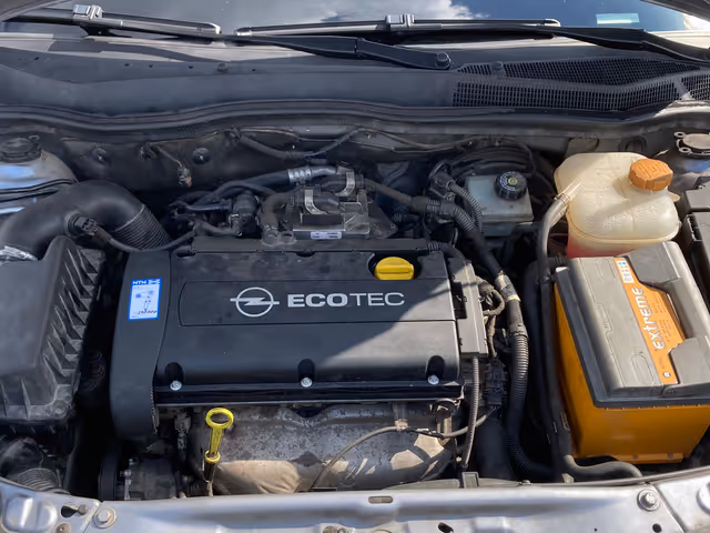 Opel Astra - фото 5