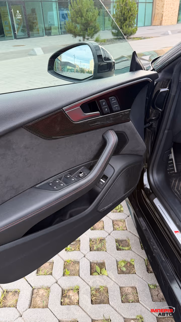 Audi S5 - фото 14