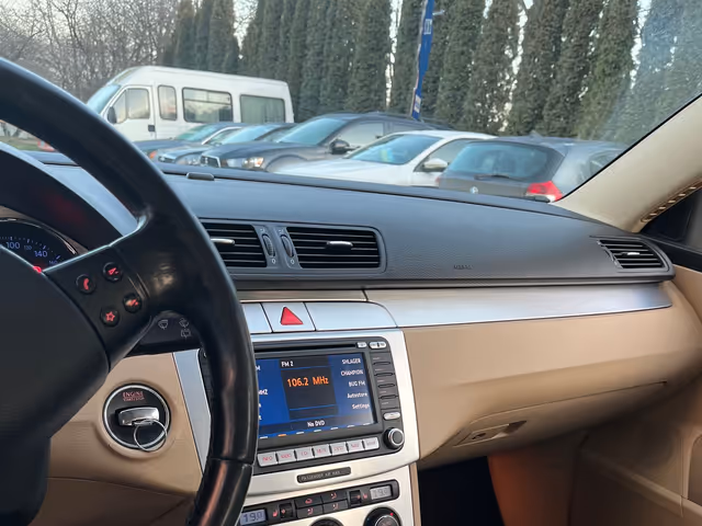 Volkswagen Passat - фото 4
