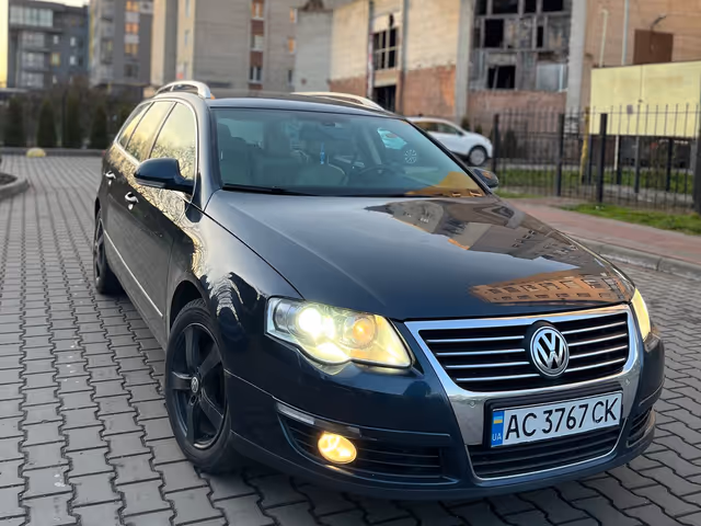 Volkswagen Passat - фото 1