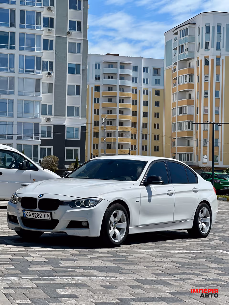 BMW 3 серії - фото 11