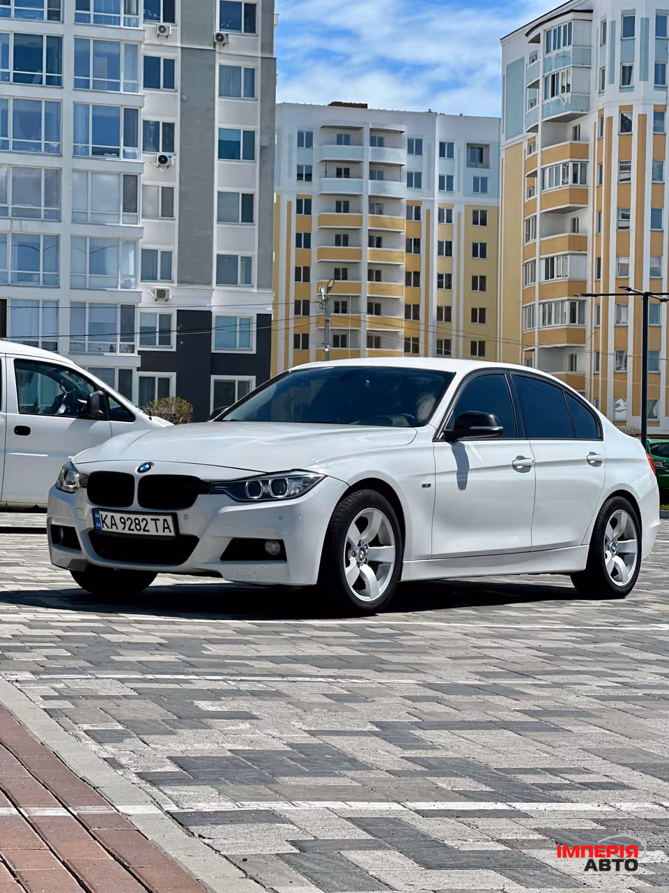 BMW 3 серії - фото 12