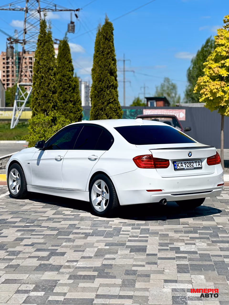BMW 3 серії - фото 13