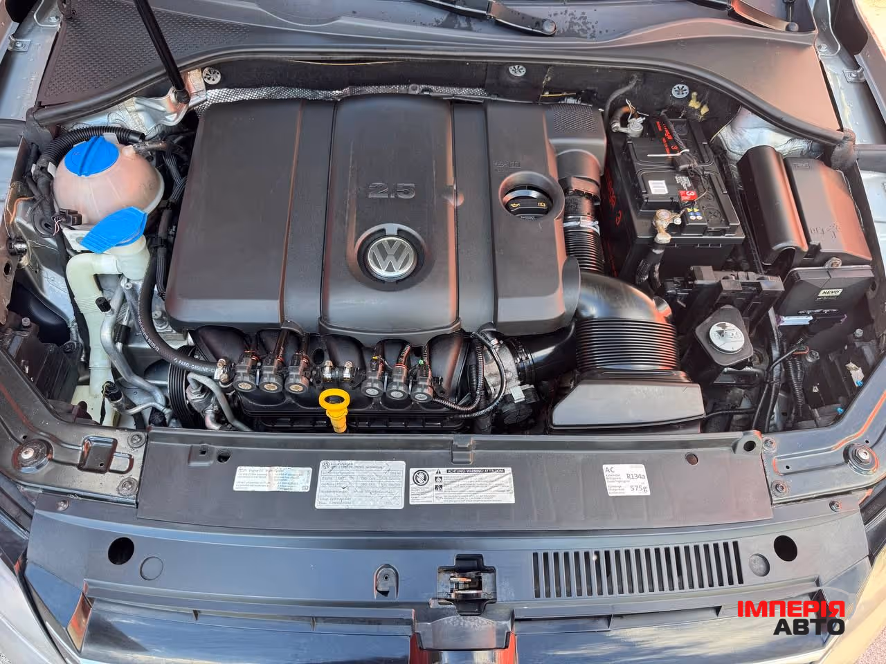 Volkswagen Passat - фото 7