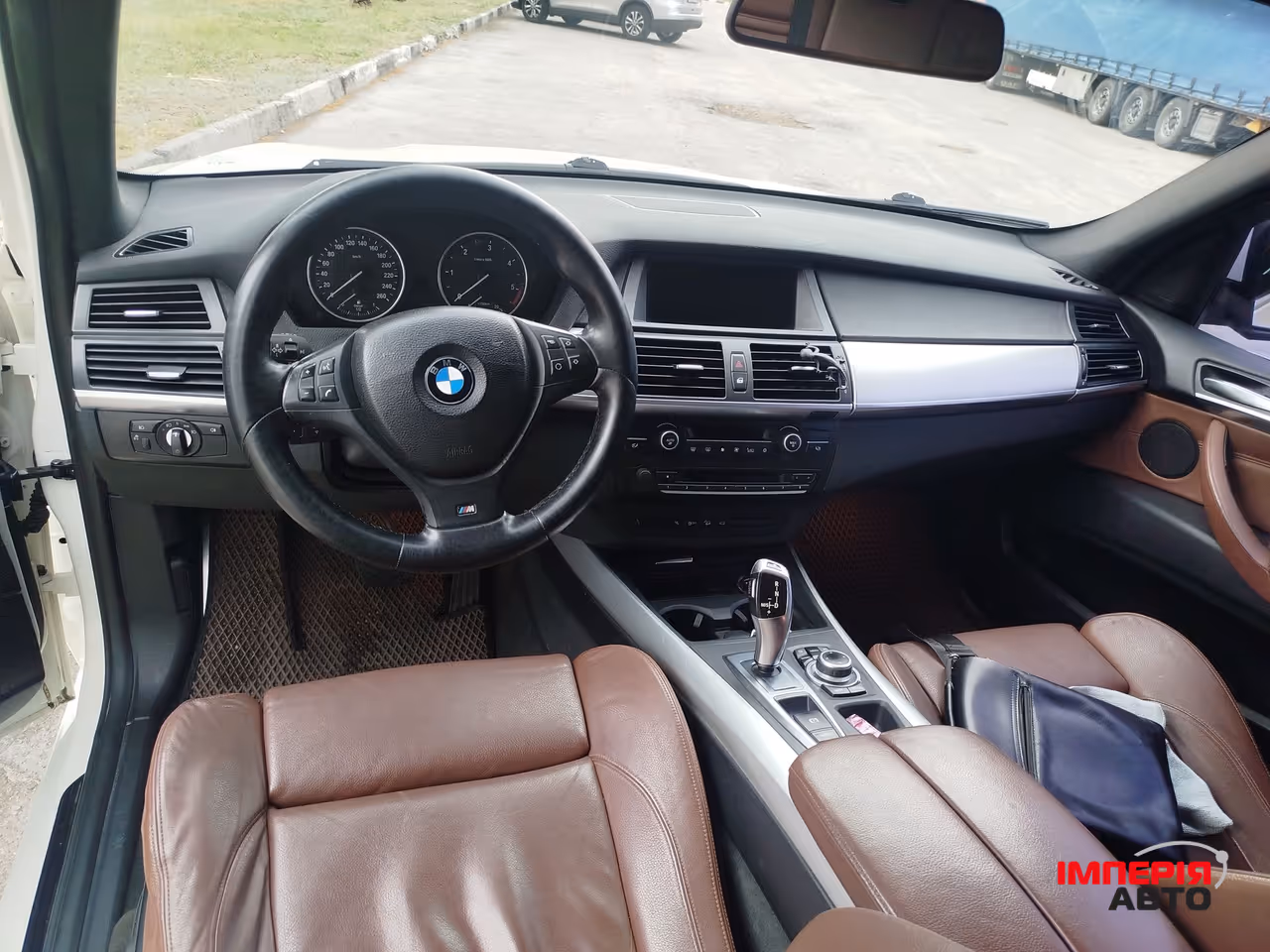 BMW X5 - фото 18
