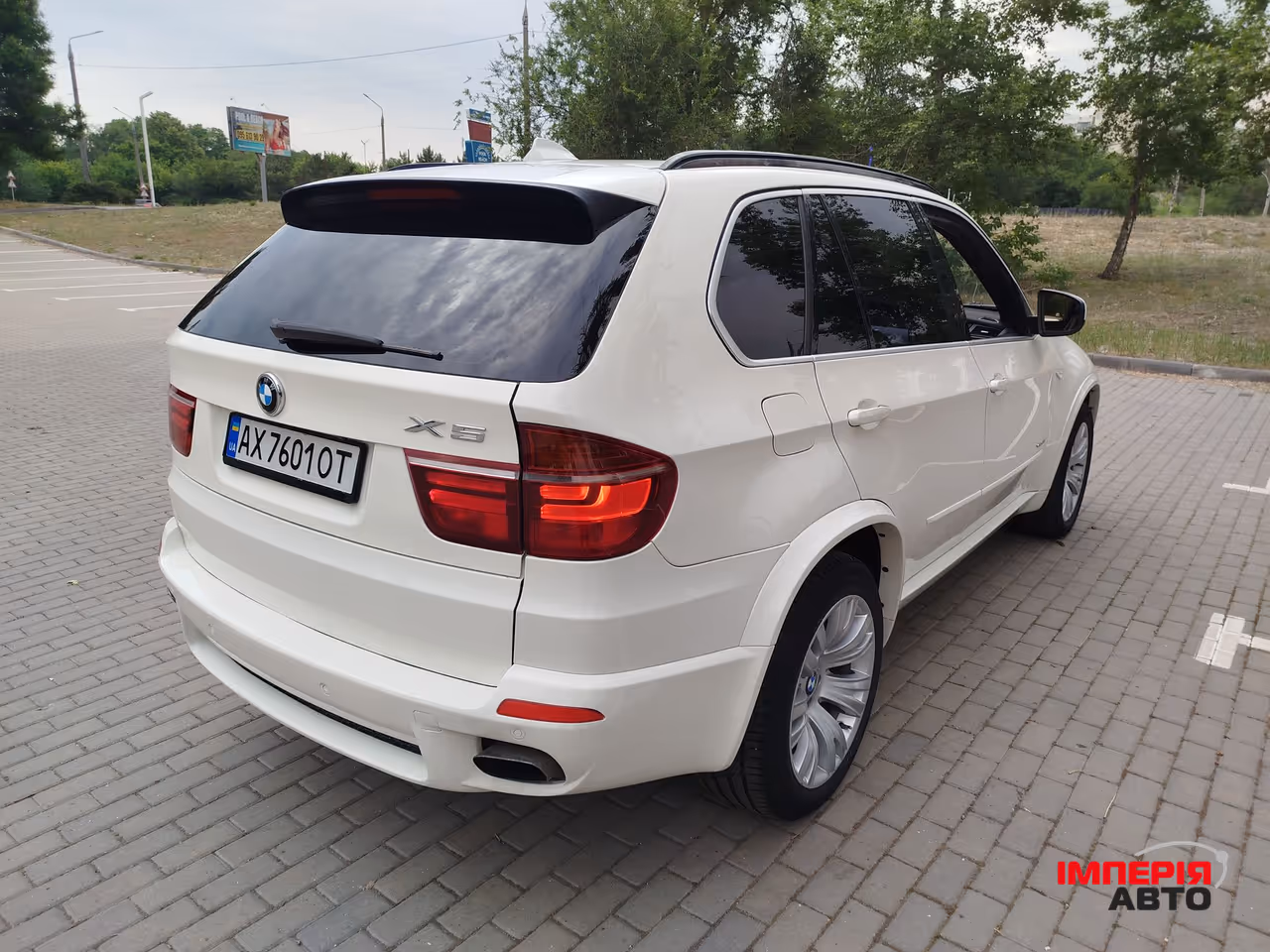 BMW X5 - фото 5