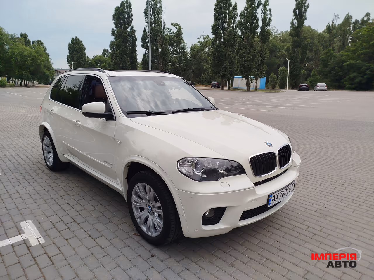 BMW X5 - фото 8