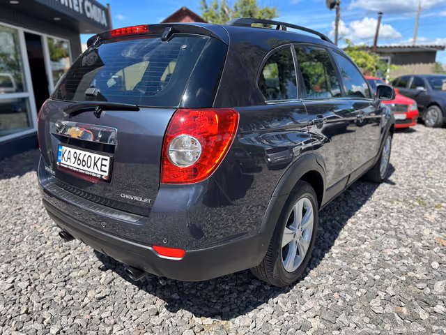 Chevrolet Captiva - фото 5
