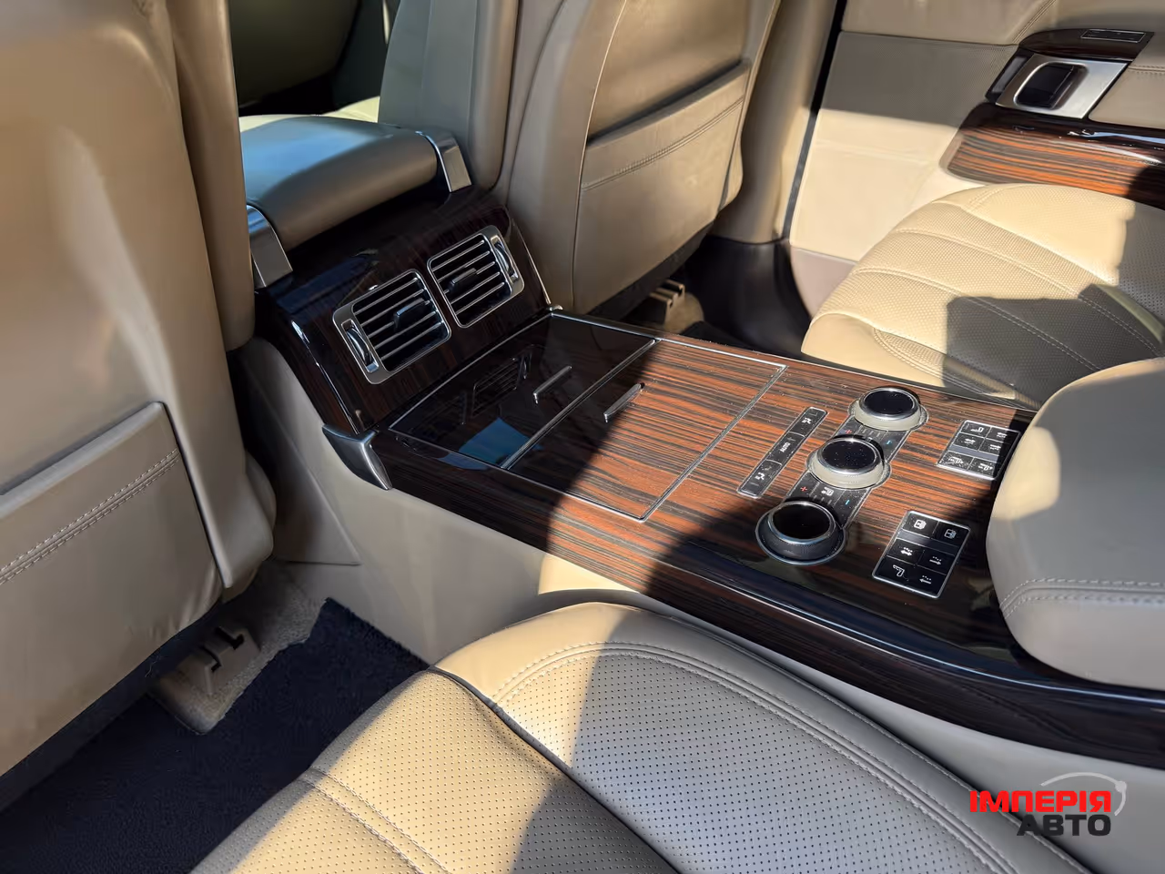 Land Rover Range Rover - фото 12