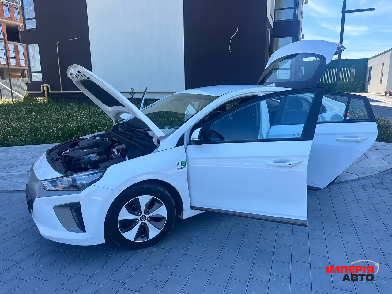 Hyundai IONIQ - фото 35