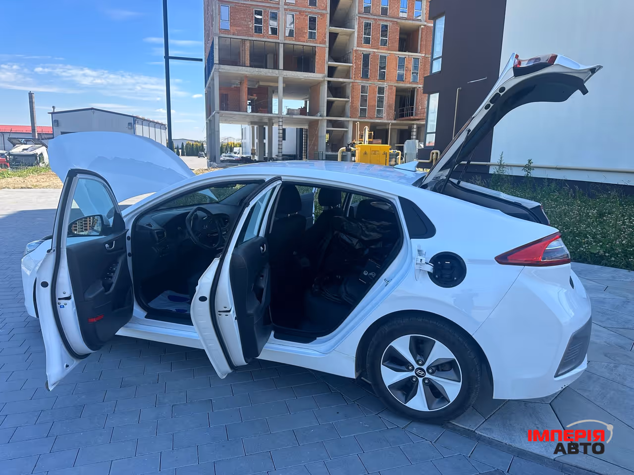 Hyundai IONIQ - фото 33