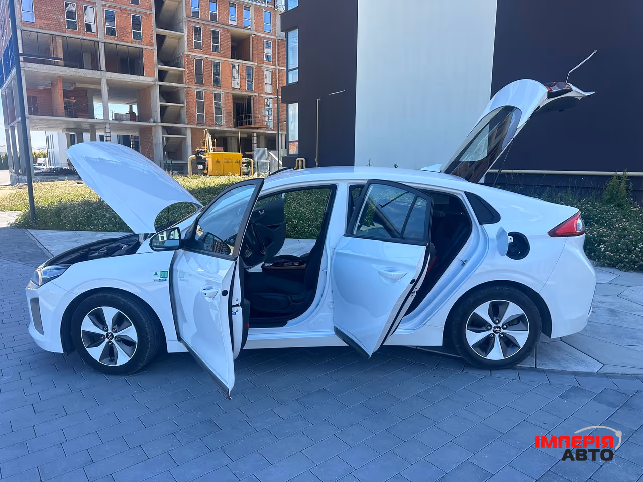 Hyundai IONIQ - фото 34
