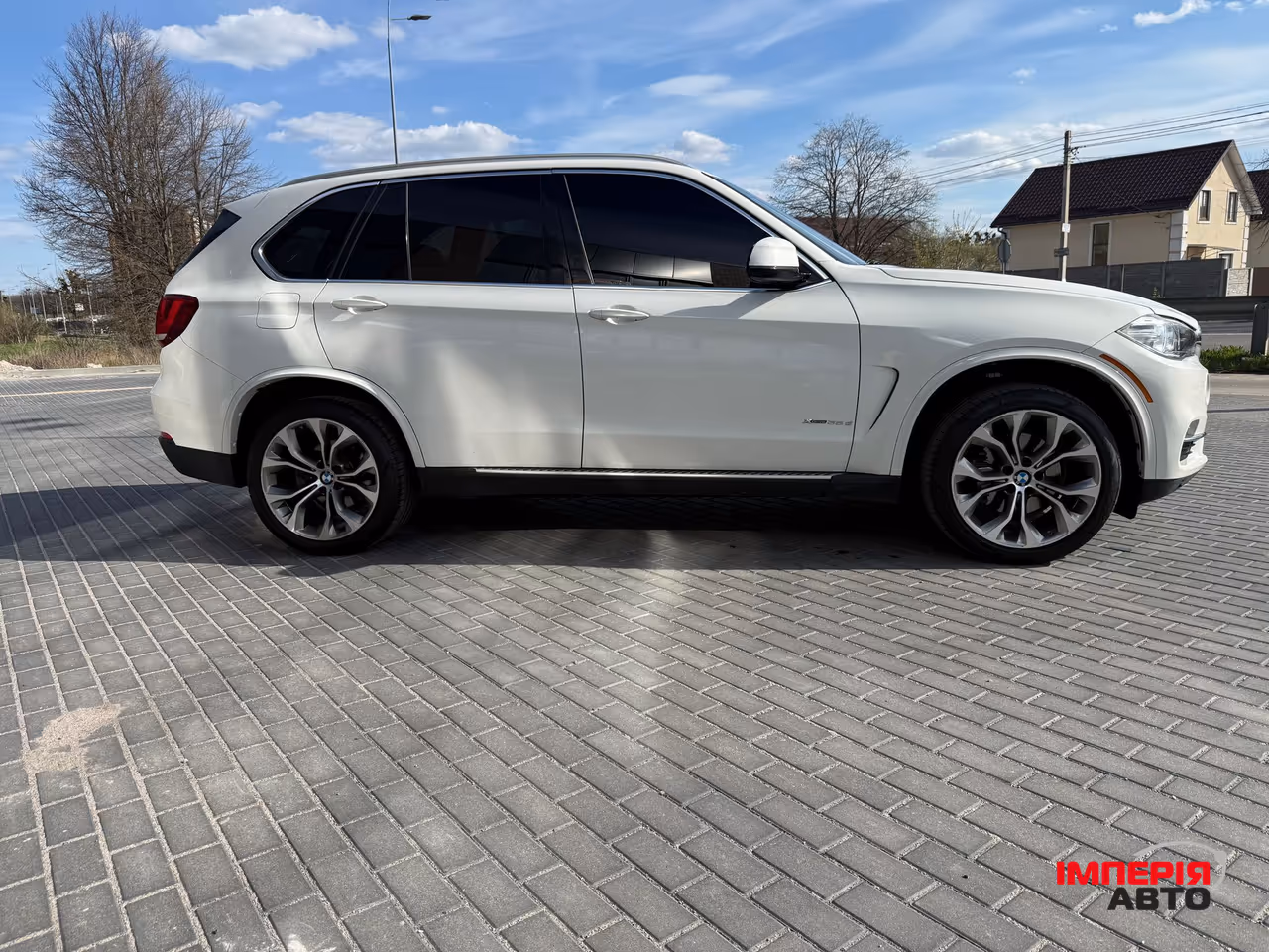 BMW X5 - фото 11