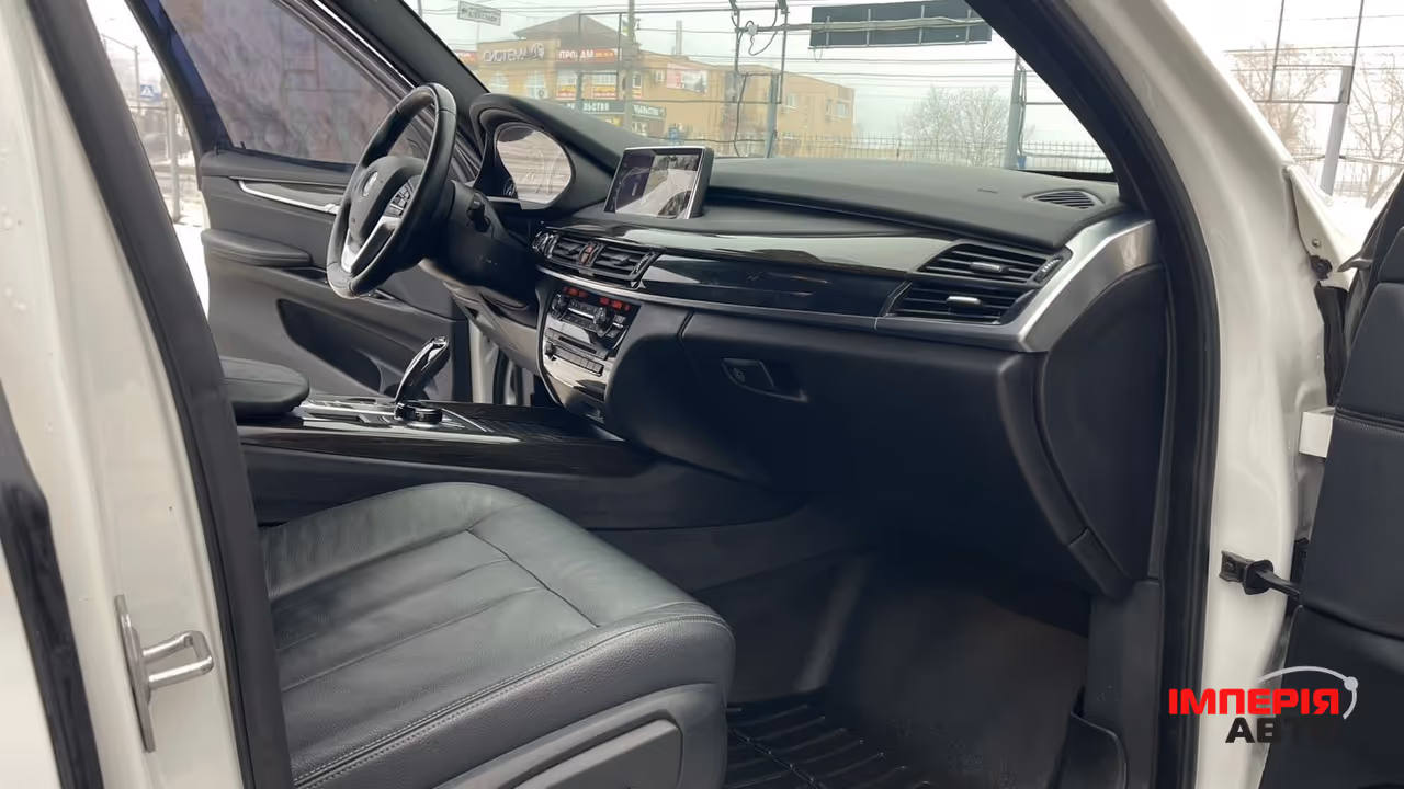 BMW X5 - фото 54