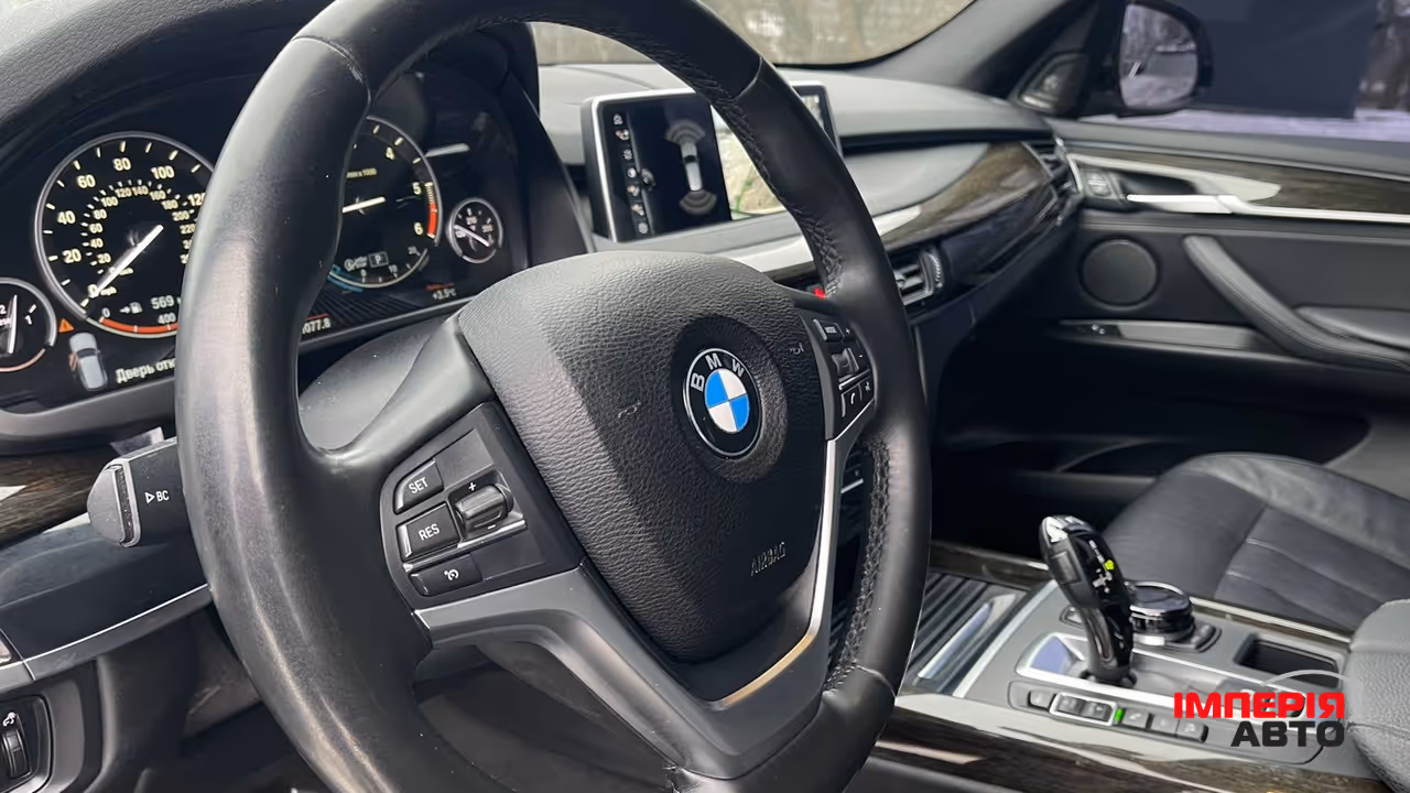 BMW X5 - фото 49