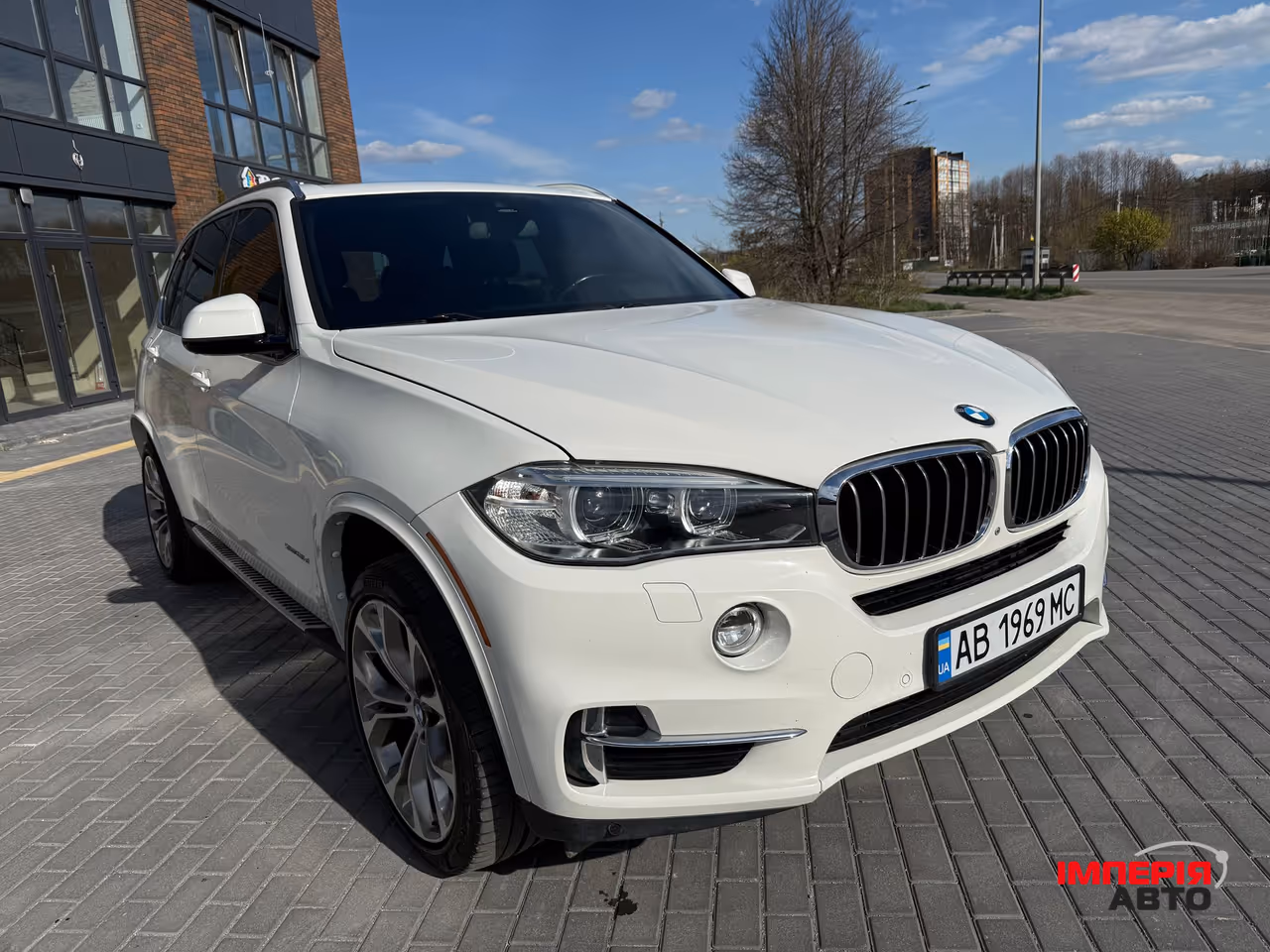 BMW X5 - фото 6
