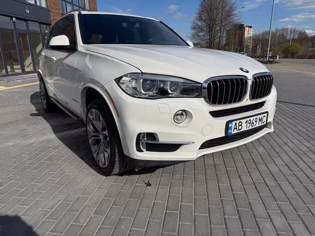 BMW X5 - фото 5