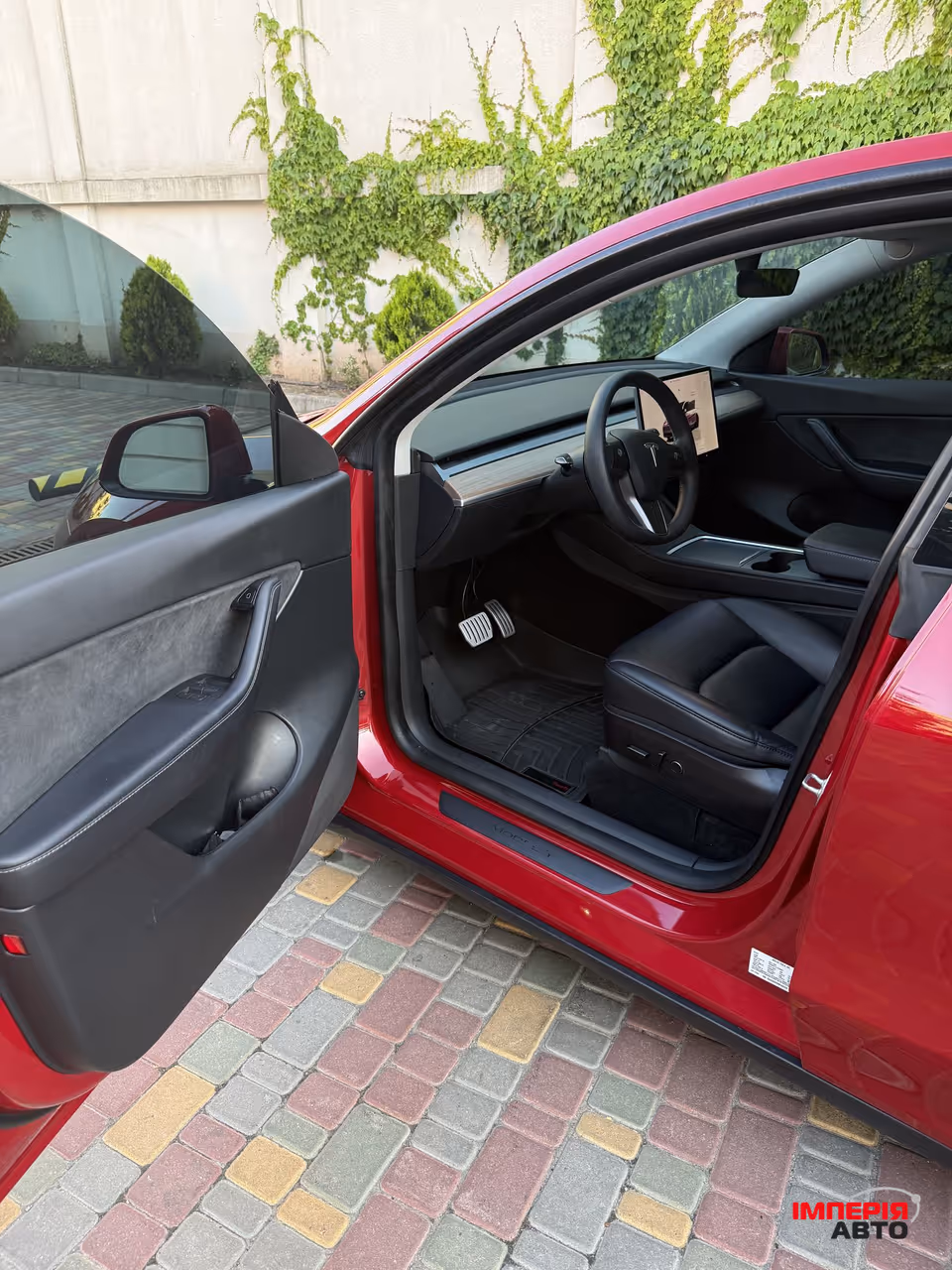 Tesla Model Y - фото 10