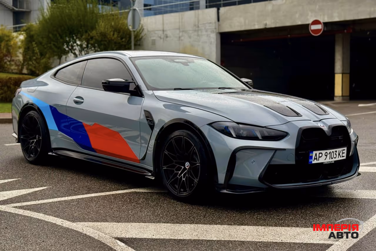 BMW M4 - фото 2