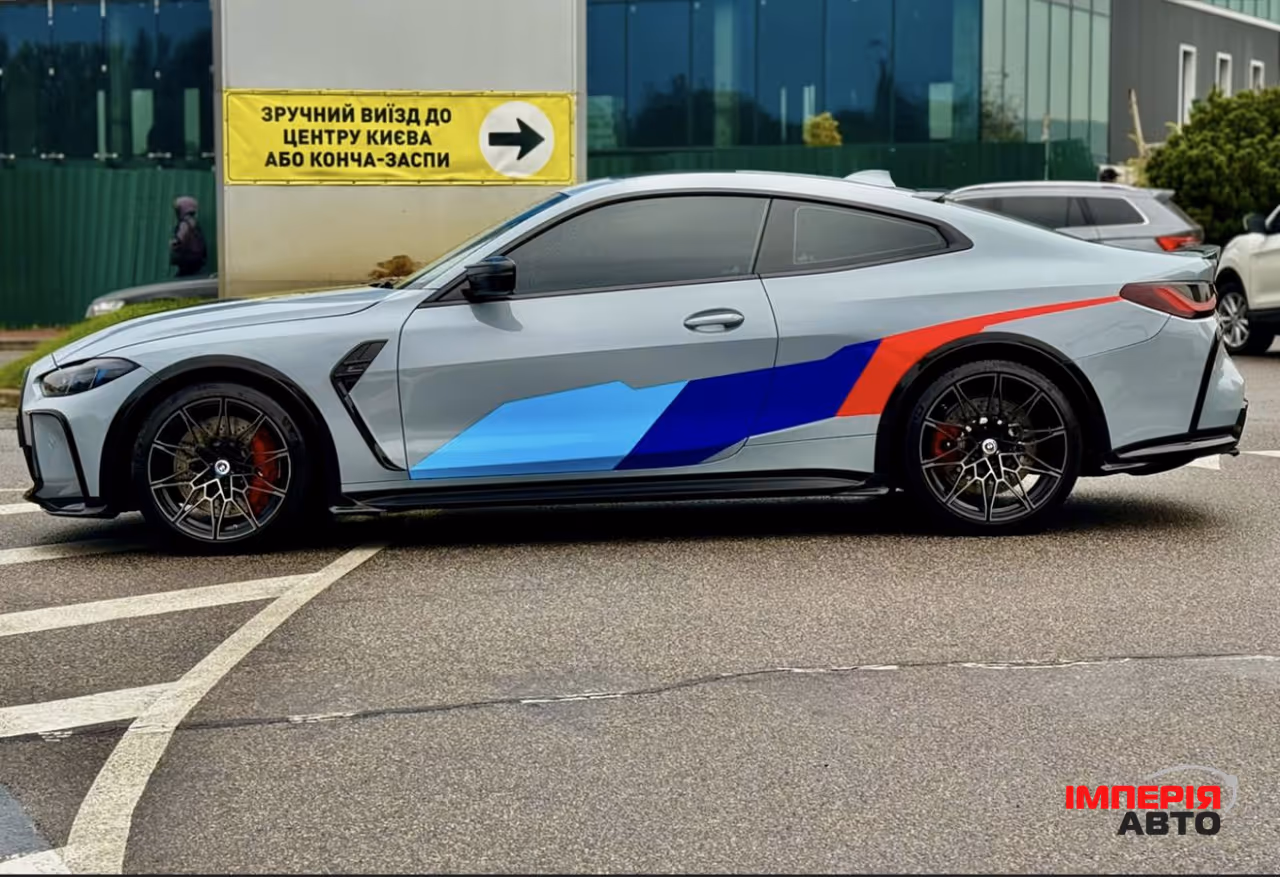 BMW M4 - фото 3