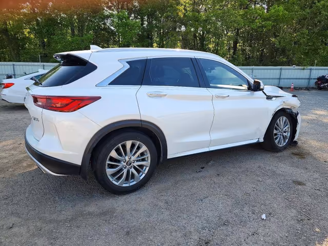 Infiniti QX50 - фото 5