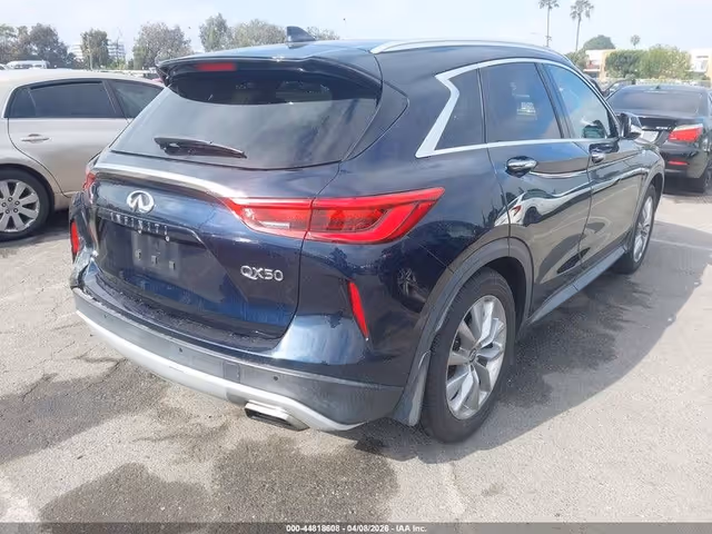 Infiniti QX50 - фото 4