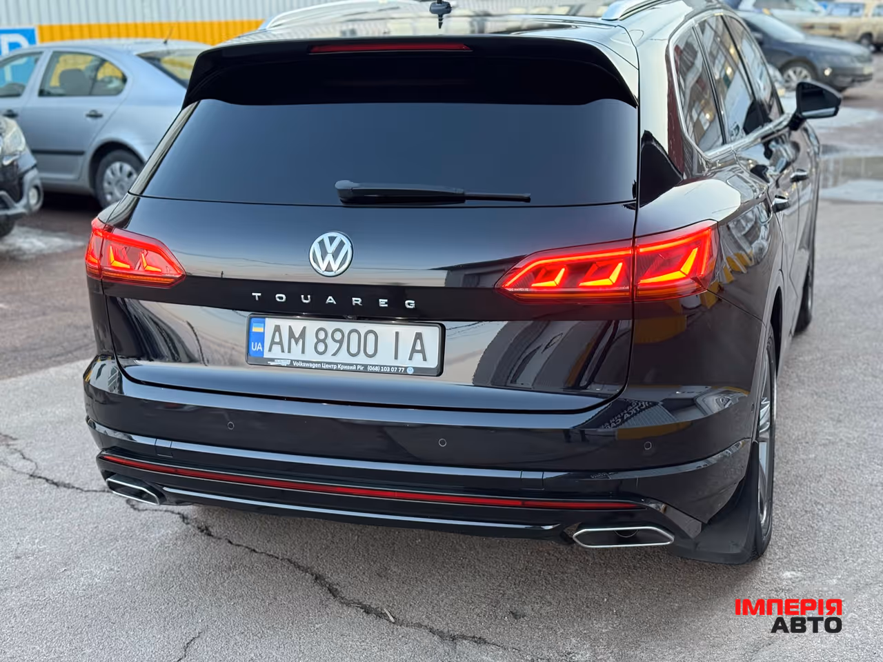 Volkswagen Touareg - фото 11