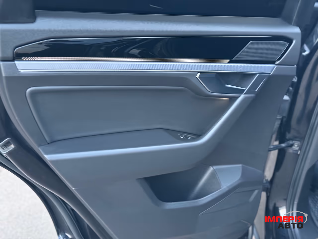 Volkswagen Touareg - фото 29