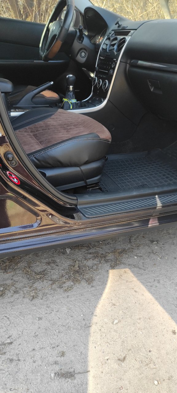 Mazda 6 - фото 8